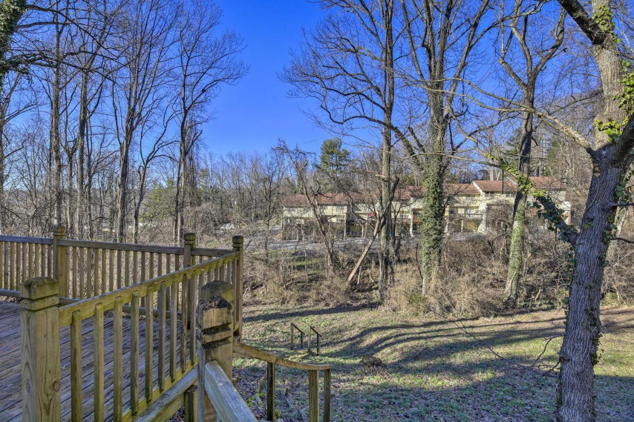 Cozy Bristol Home With Yard About 1 Mile To Downtown! Exterior photo